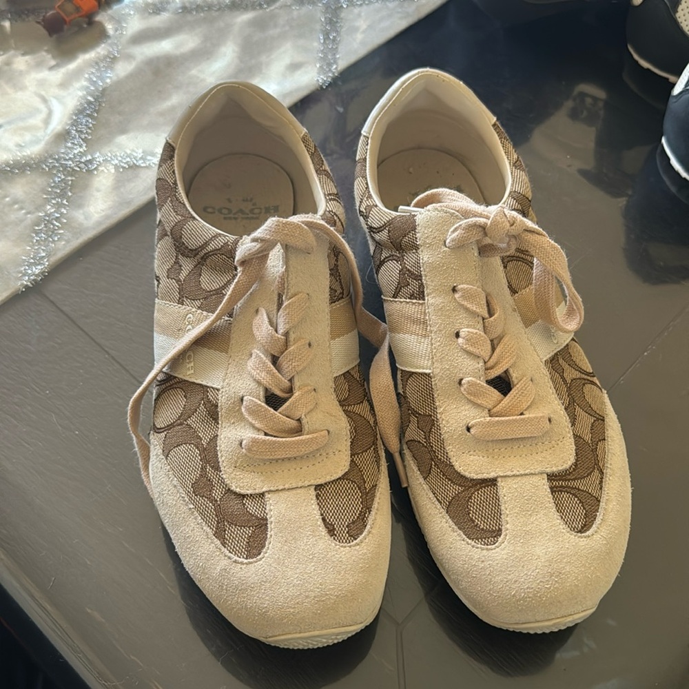 Coach sneakers suede size 8
